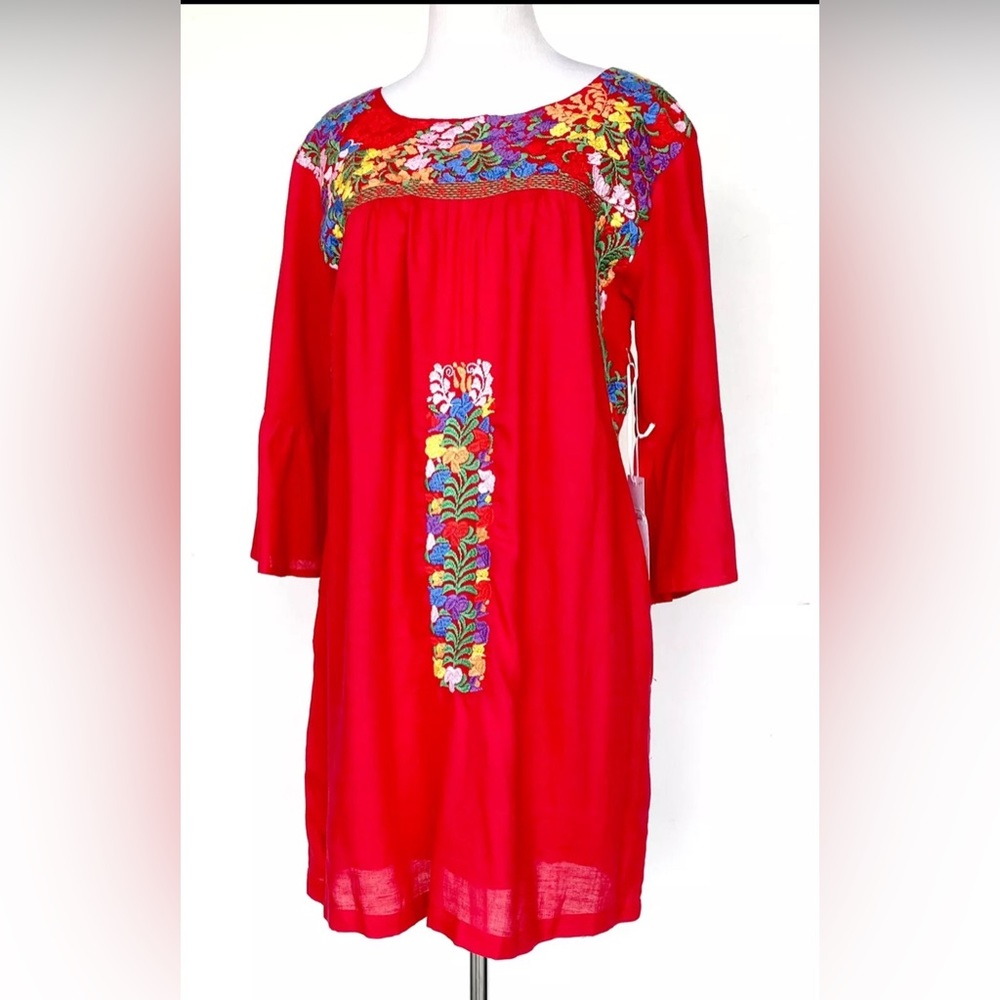 NWT J. Marie Red Embroidered Bell 3/4 Sleeve Lined Dress